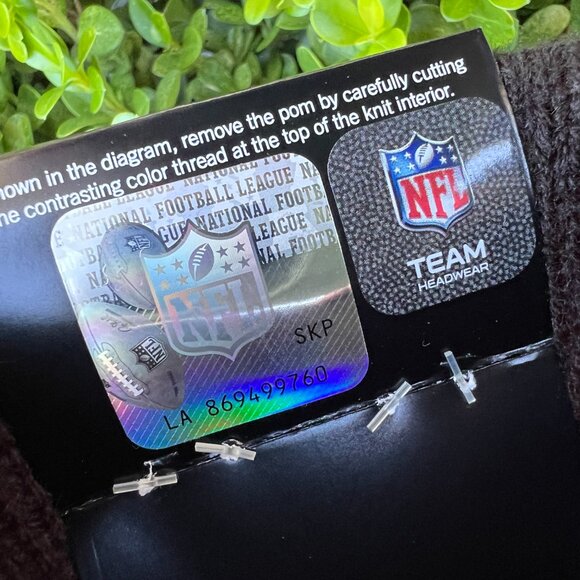 NWT Kansas City Chiefs NFL Beanie with Removable Pom Pom - New Era - Picture 4 of 6